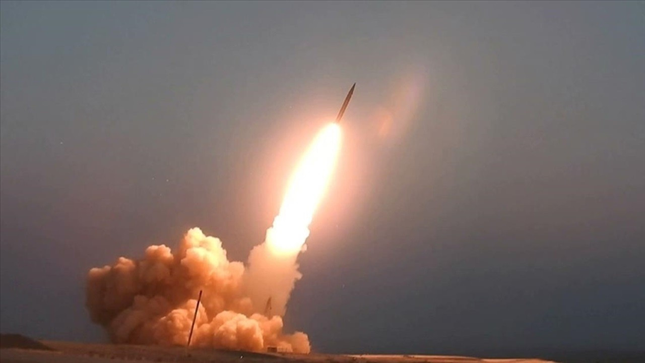 Rusya, nükleer saldırı kapasiteli balistik “Yars” füzesiyle tatbikat yaptı